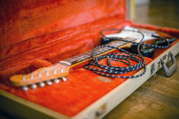 Sendt Braided Cable in Guitar Case