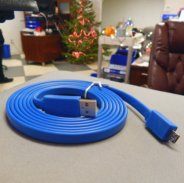 Blue 6 foot flat USB micro cable